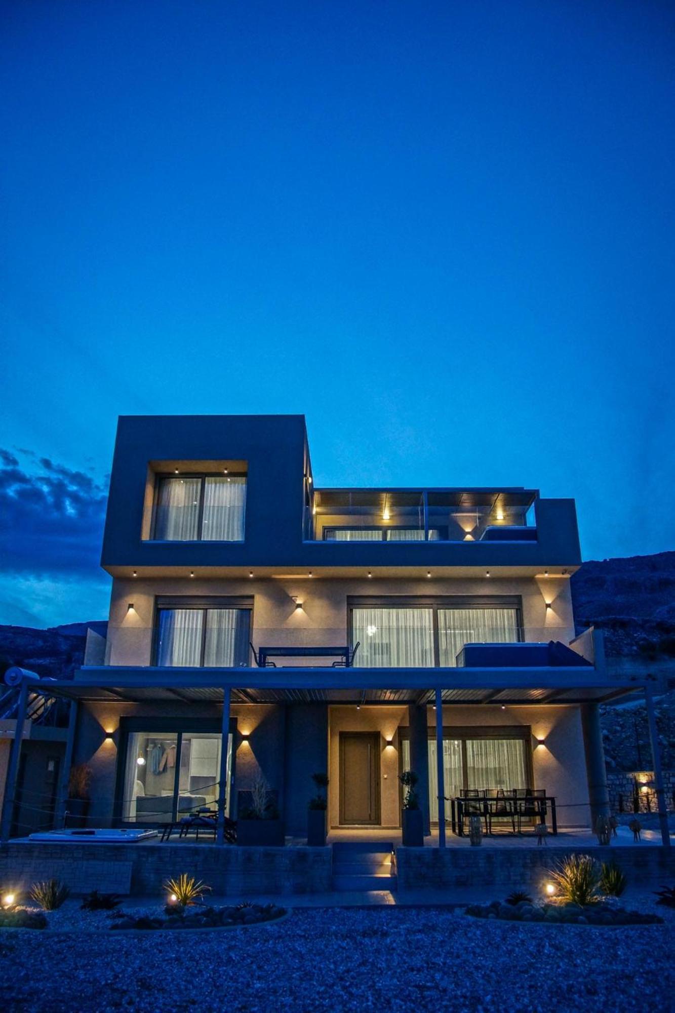Aquamarine Luxury Suites Archangelos  Exterior photo
