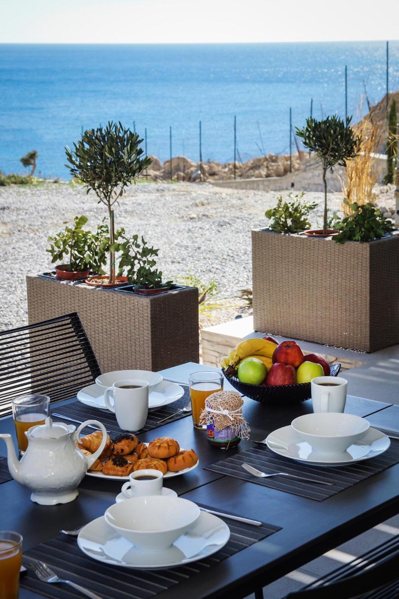 Aquamarine Luxury Suites Archangelos  Exterior photo